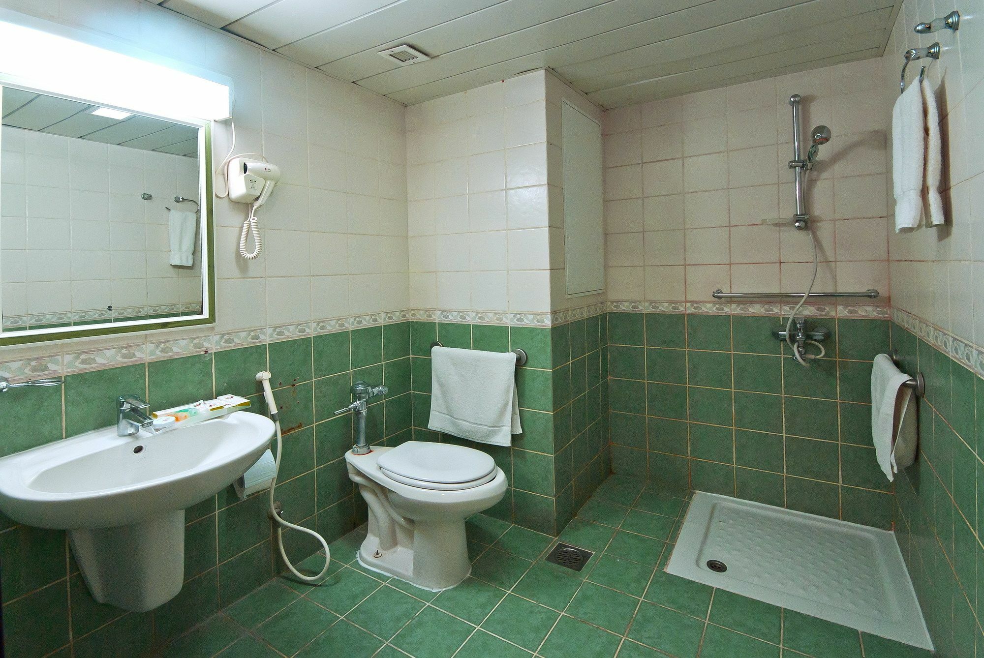 ديار المدينة Hotel